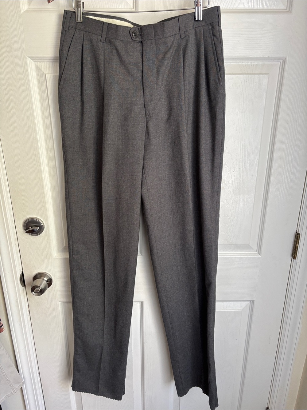 NEW CHRISTIAN DIOR Monsieur Gray Pleated Dress Pants Size 32 Reg Worsted Wool